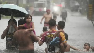 Screenshot 2025-09-26 at 23-49-09 Cuatro fallecidos y 400.000 evacuaciones deja tifón Bualoi en Filipinas