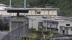 Colombianos-arrestados-en-Rodeo-I-continuan-con-su-huelga-de