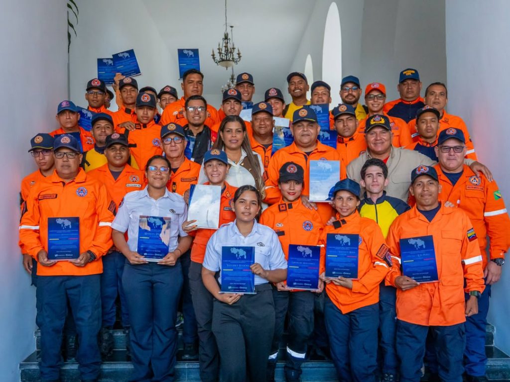 1 Reconocimientos a rescatistas