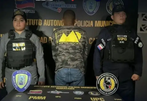 Screenshot 2026-09-24 at 20-13-10 ¡Detenido! Comerciante arrebata la calma al agredir a clienta por querer pagar en bolívares en plena crisis de divisas – Diario Contraste Noticias