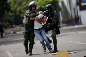 ONG-senalan-que-la-prohibicion-de-detenciones-sin-orden-judicial-1536x1024